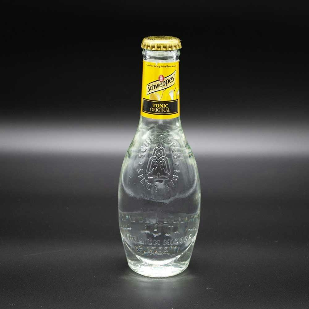 Herb und klar – das Schweppes Original Tonic ist der Klassiker schlechthin.