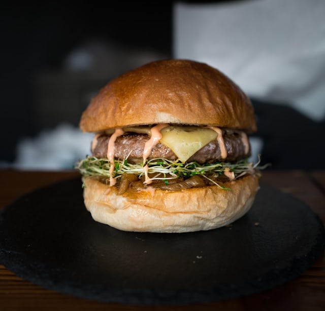 Super Idee für das Festtagsmenü: Burger-Fleisch von LUMA Delikatessen.