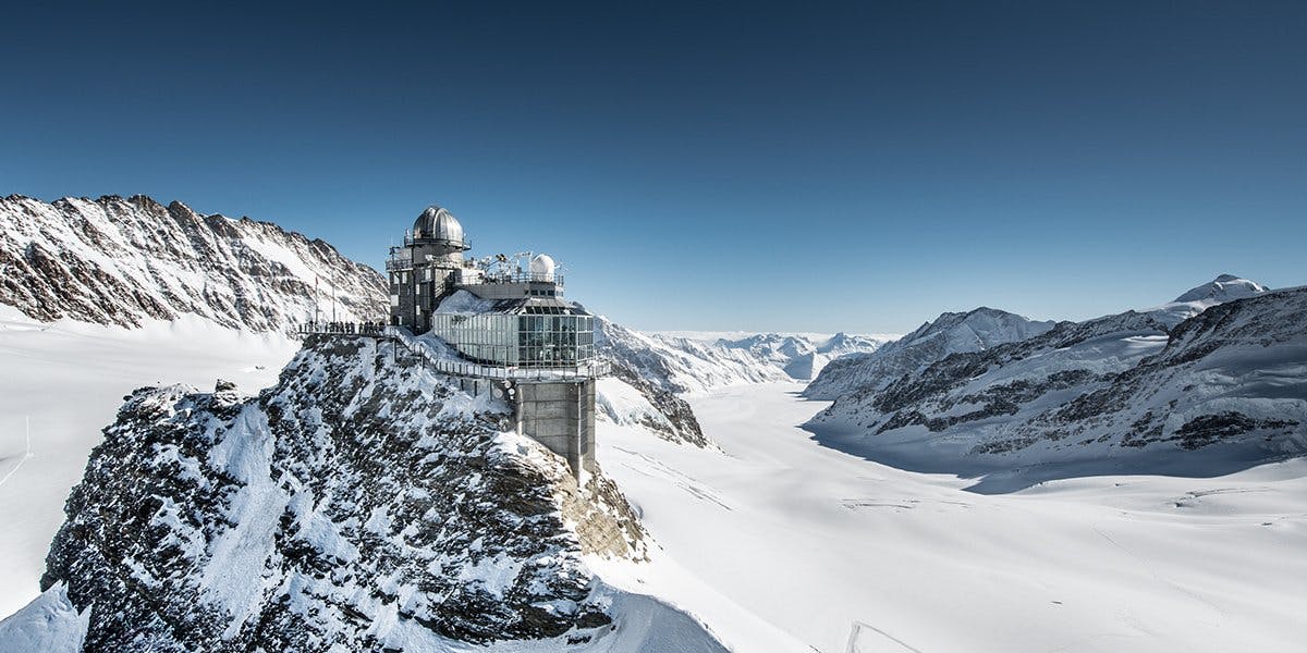 Dank der Winterlaken Card fahren Sie zum Spezialpreis von 49 Franken auf das Jungfraujoch.