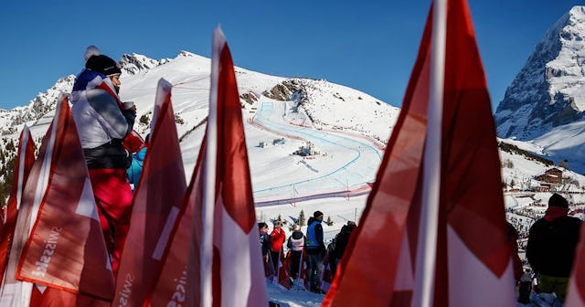 Du kannst 2022 als VIP am Lauberhornrennen dabei sein: Blick auf die Strecke in Wengen.