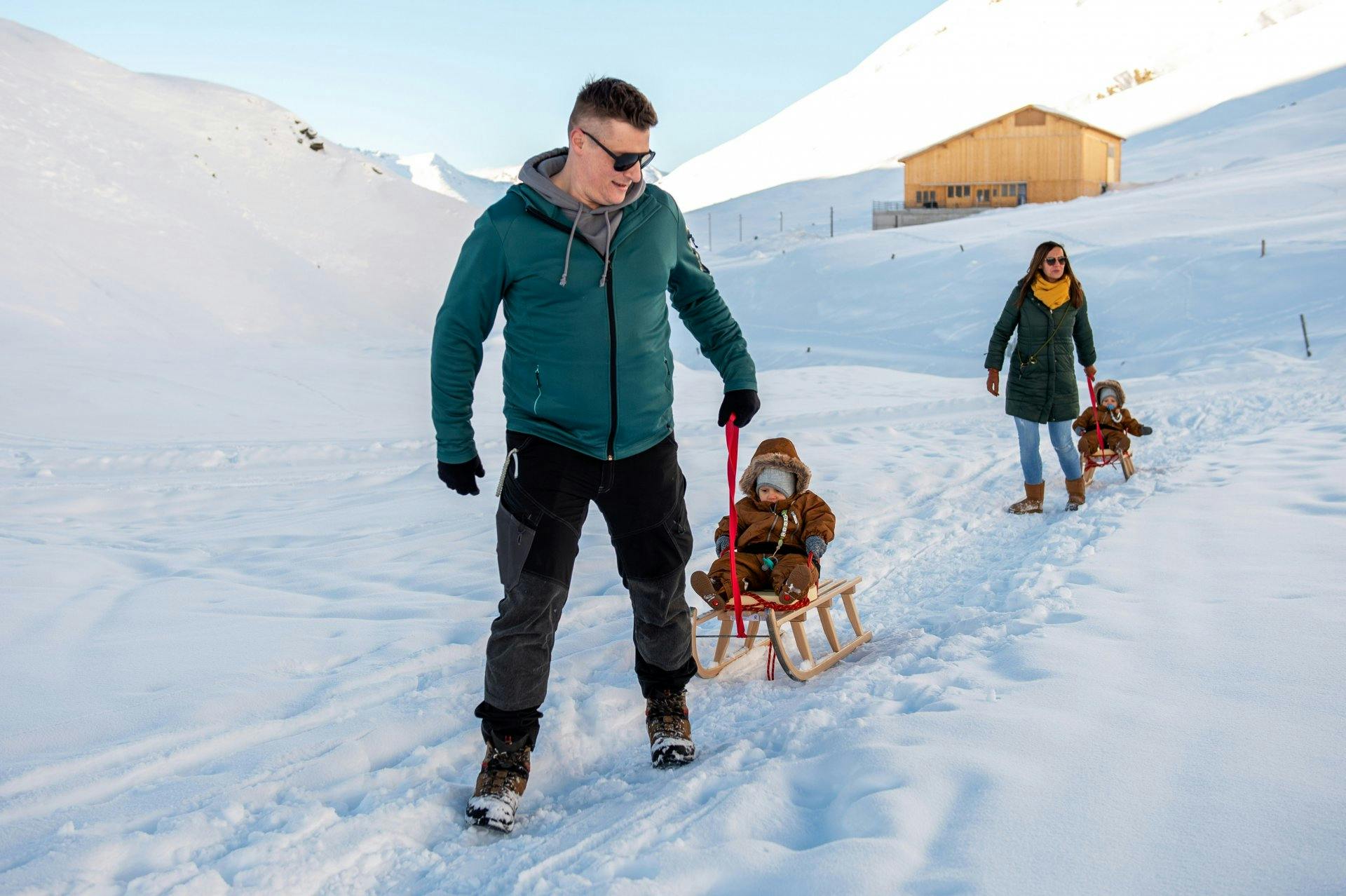 Malgré le froid, Pascal, Andrea et les jumeaux ont profité de l'incroyable sérénité ambiante et des paysages à couper le souffle.
