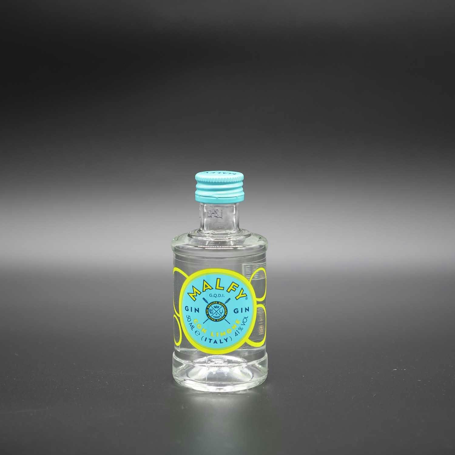 Malfy con Limone kommt aus Italien und ist ein Gin, der nur so vor frischen Zitronennoten strotzt. Die stammen von sonnengereiften Früchten aus unsere...