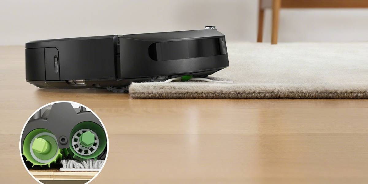 Si vous recherchez un nettoyage minutieux, les 2 extracteurs en caoutchouc multi-surfaces sont faits pour vous.