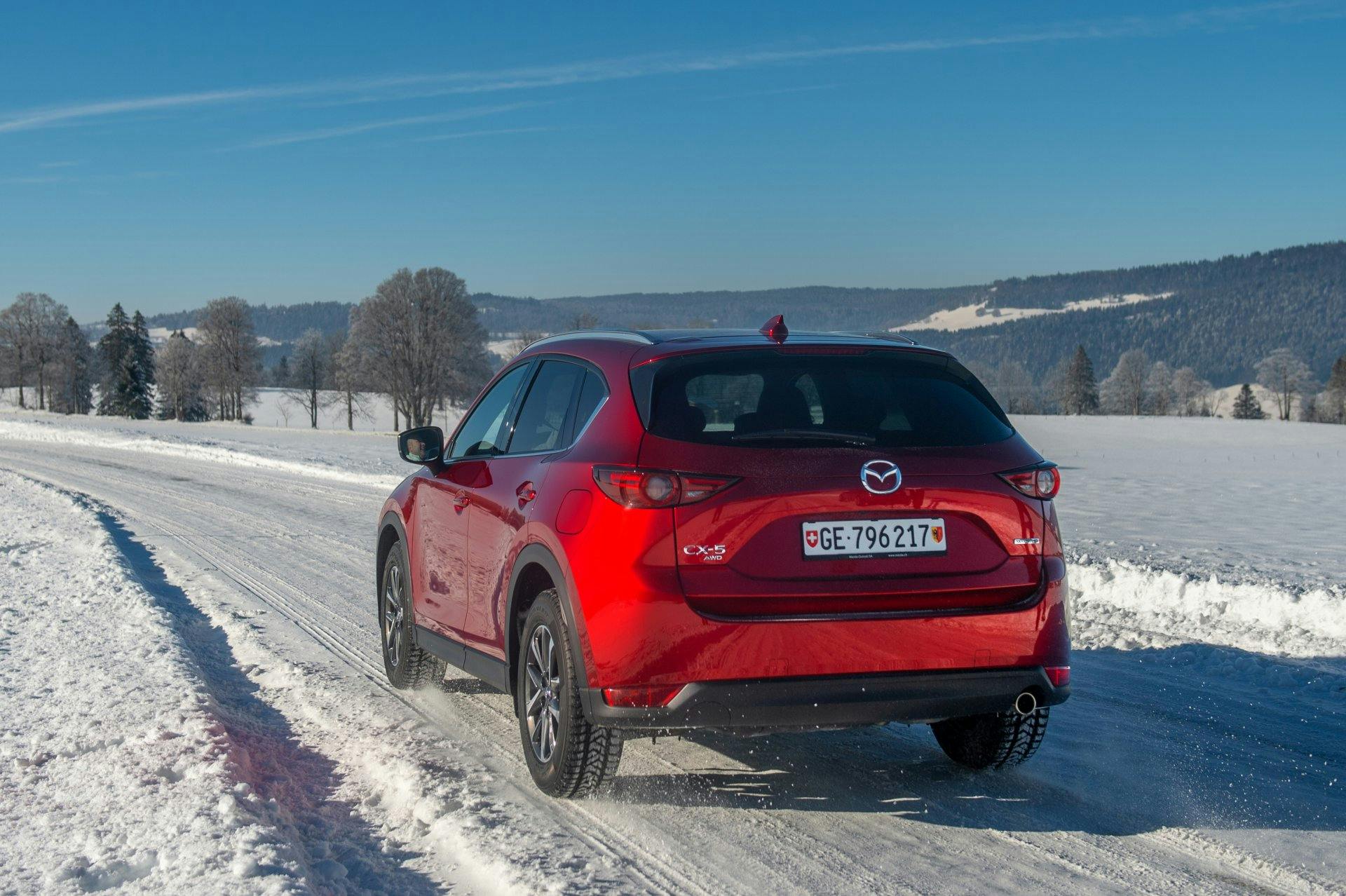 Le couple biennois a bravé les routes enneigées sans aucun souci.
