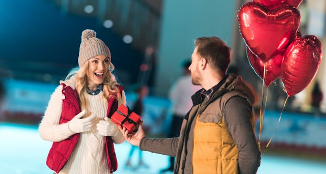 Viele Paare feiern den Valentinstag gebührend und überreichen sich gegenseitig ein romantisches Geschenk. Überrasche deinen Schatz dieses Jahr doch mal mit etwas ganz Besonderem!