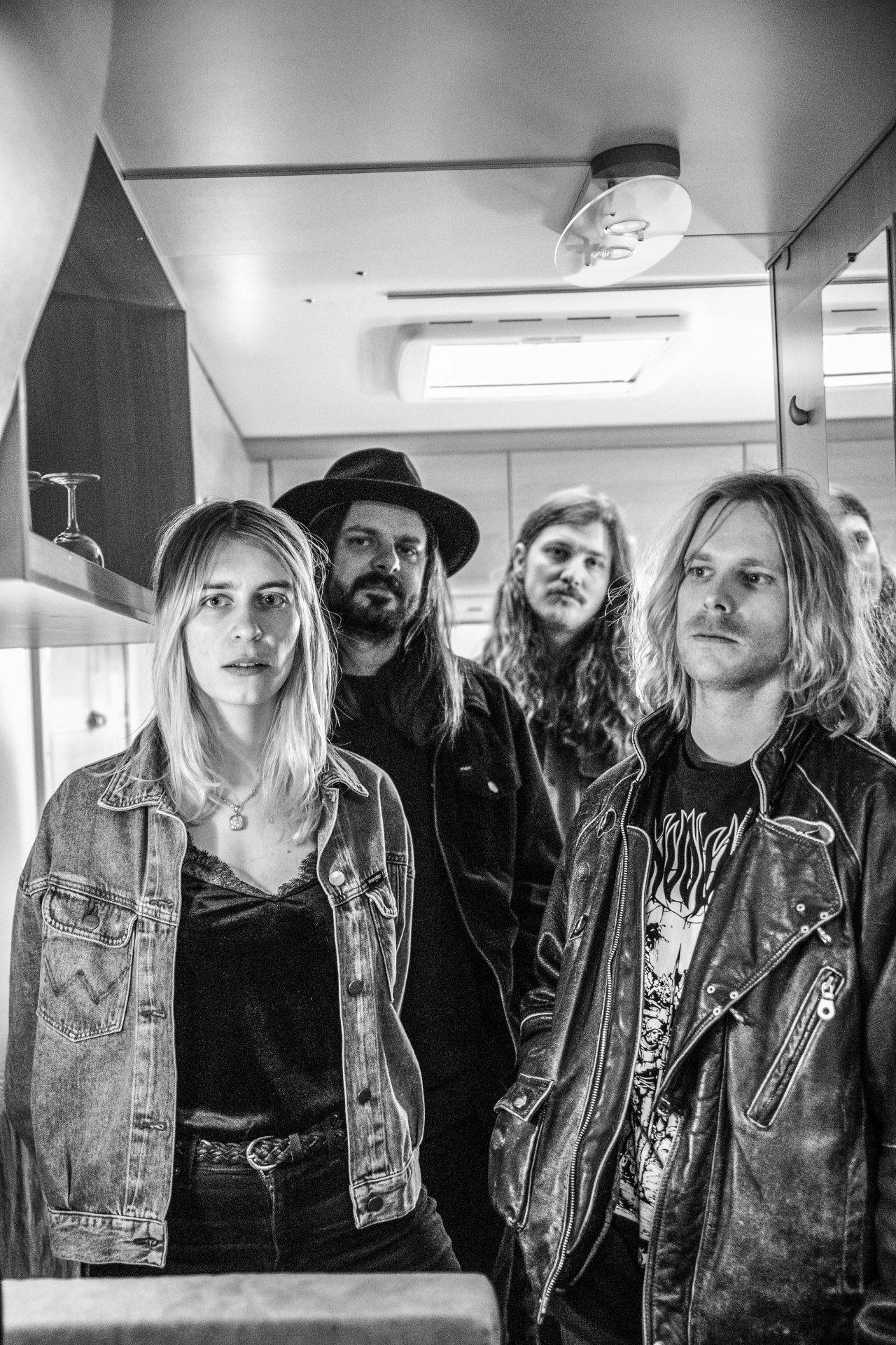 Kaum eine andere Schweizer Rockband hat die hiesige Musiklandschaft so aufhorchen lassen: Annie Taylor.