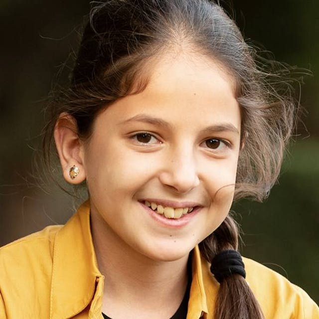 Nada (11 ans), vit avec ses trois frères et sœurs au Village d’Enfants de Saboura en Syrie depuis 2018.