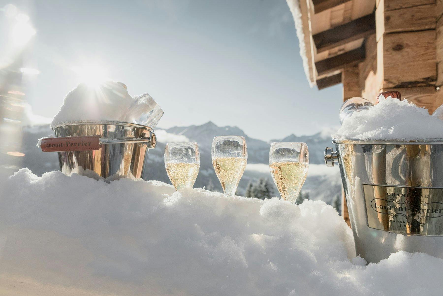 Edler Champagner darf natürlich auch nicht fehlen.