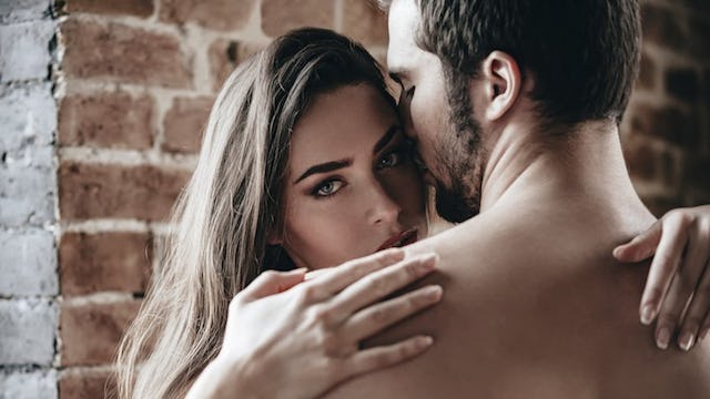 Un site comme The Casual Lounge permet aux femmes de trouver des hommes en quelques clics.