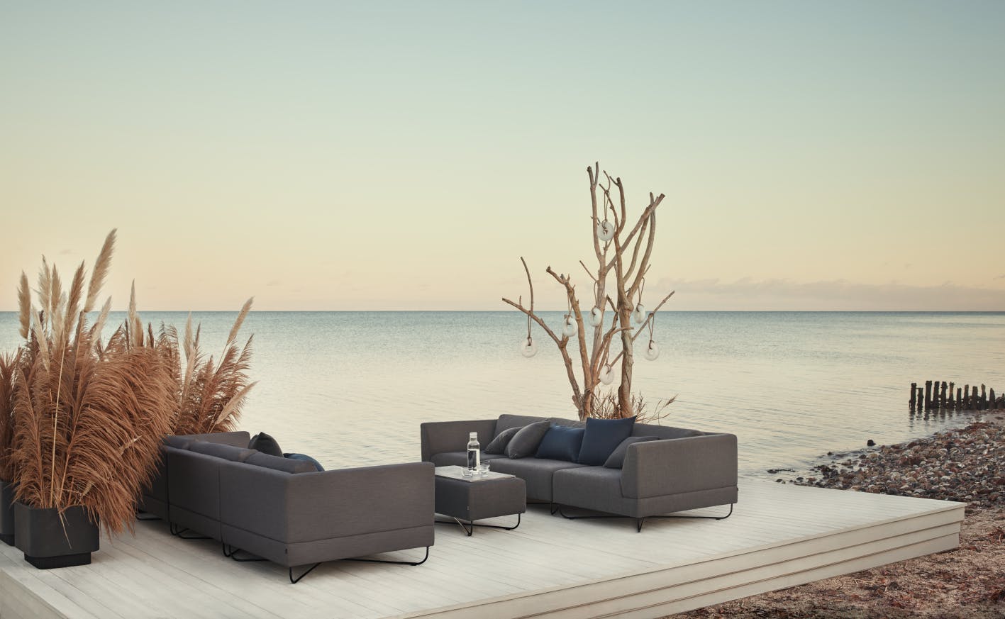 Loungemöbel wie die Sitzgruppe Orlando sind das ultimative Must-have in diesem Sommer.