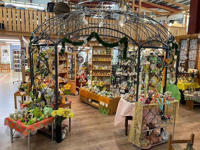 Der Frühling macht sich überall bemerkbar, auch in der Heilsarmee Brocki.