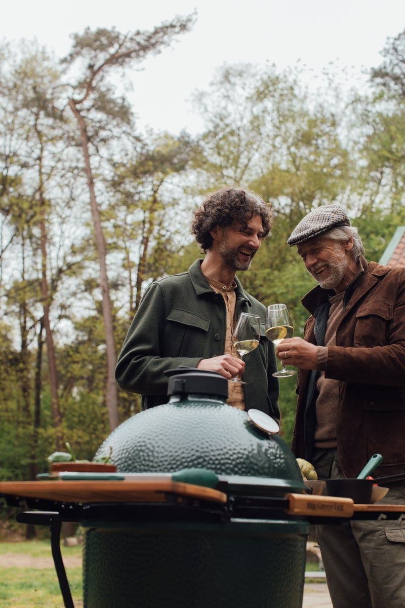 Wer die auf einem Big Green Egg zubereiteten Gerichte probiert, wird von ihrem unvergleichlichen feinen Geschmack begeistert sein.