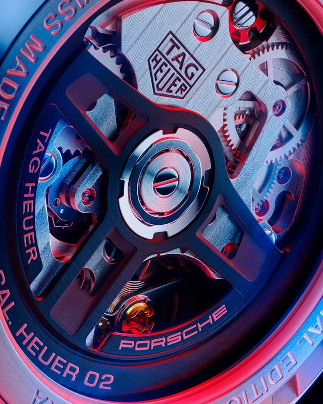 Das Modell vereint die typischen Eigenschaften von Porsche und TAG Heuer – Leistung, Qualität und Innovation.