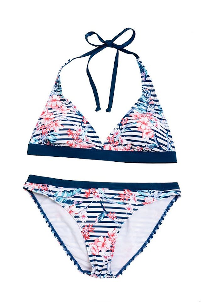 Esplosione floreale: Bikini Marina, sopra e sotto, fr. 24.95 al pezzo, da Coop City. Esplosione floreale: Bikini Marina, sopra e sotto, fr. 24.95 al pezzo, da Coop City.