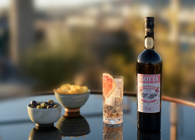 Der leichte Drink: Jsotta Rosé Tonic.