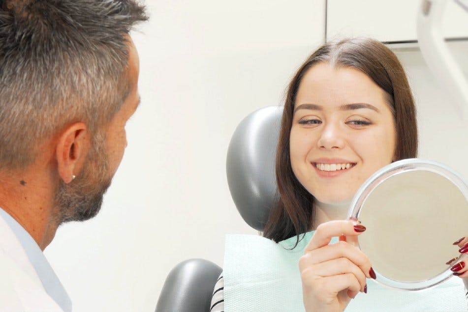 Elle traite du diagnostic et du traitement des mauvais alignements dentaires et maxillaires.