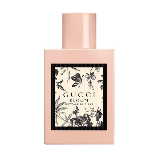 Notes fleuries 
Parfum Gucci 
Nettare di Fiori, 
119 fr. 90/50 ml, 
Import Parfumerie Notes fleuries 
Parfum Gucci 
Nettare di Fiori, 
119 fr. 90/50 ml, 
Import Parfumerie