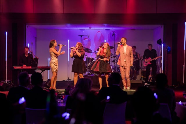 Einzigartig und für den guten Zweck: Ein Auftritt der Charity-Band von Pink Ribbon. Einzigartig und für den guten Zweck: Ein Auftritt der Charity-Band von Pink Ribbon.