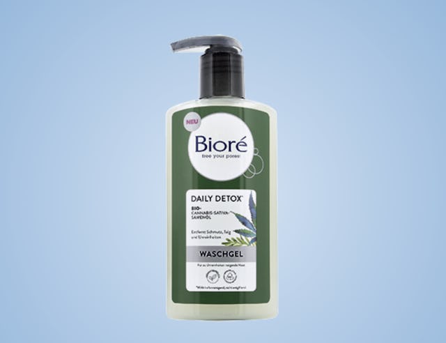 Des pores clean: gel nettoyant Bioré
Daily Detox avec huile
de graines de chanvre
bio, 8 fr. 95, Des pores clean: gel nettoyant Bioré
Daily Detox avec huile
de graines de chanvre
bio, 8 fr. 95,