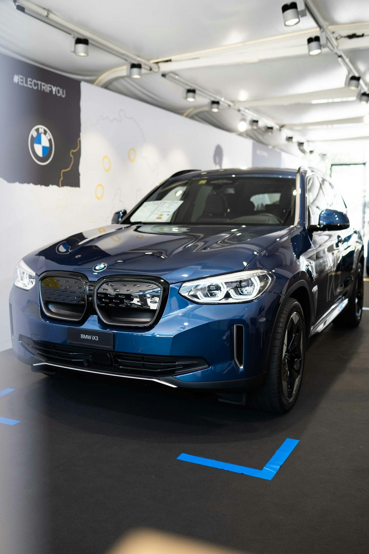 Plug-in-hybrid o motore completamente elettrico? Scopritelo nella e-boutique di Lugano.