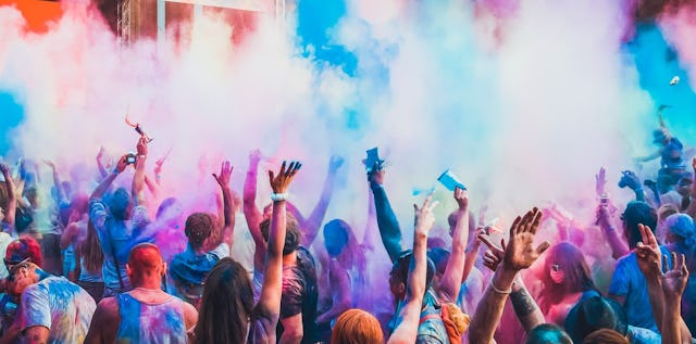 2014 am Holy-Festival in Berlin: dieses Jahr kannst auch du in der Schweiz wieder an Festivals feiern.