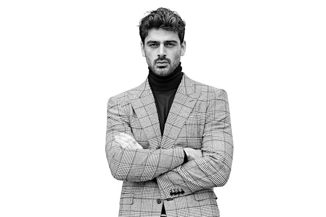 Un séduisant mafieux tatoué kidnappe une beauté polonaise et lui donne un an pour tomber amoureuse de lui. Peau nue et dialogues ­inutiles au rendez-vous. Zzzzz.