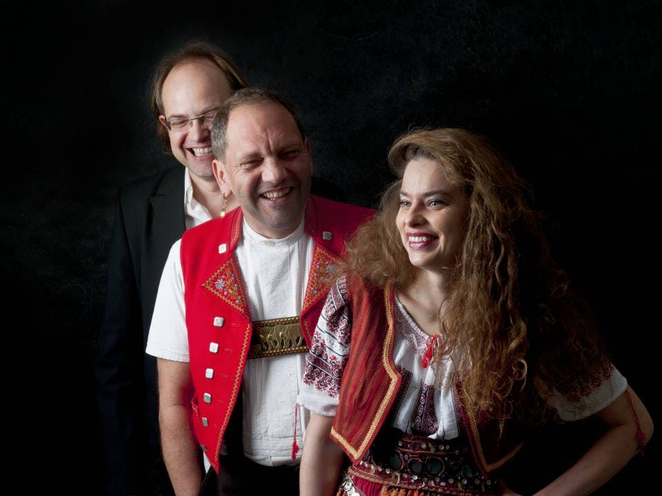 Das Trio Anderscht, bestehend aus Fredi, Roland und Andrea, sorgen für die «Amuse Oreille»