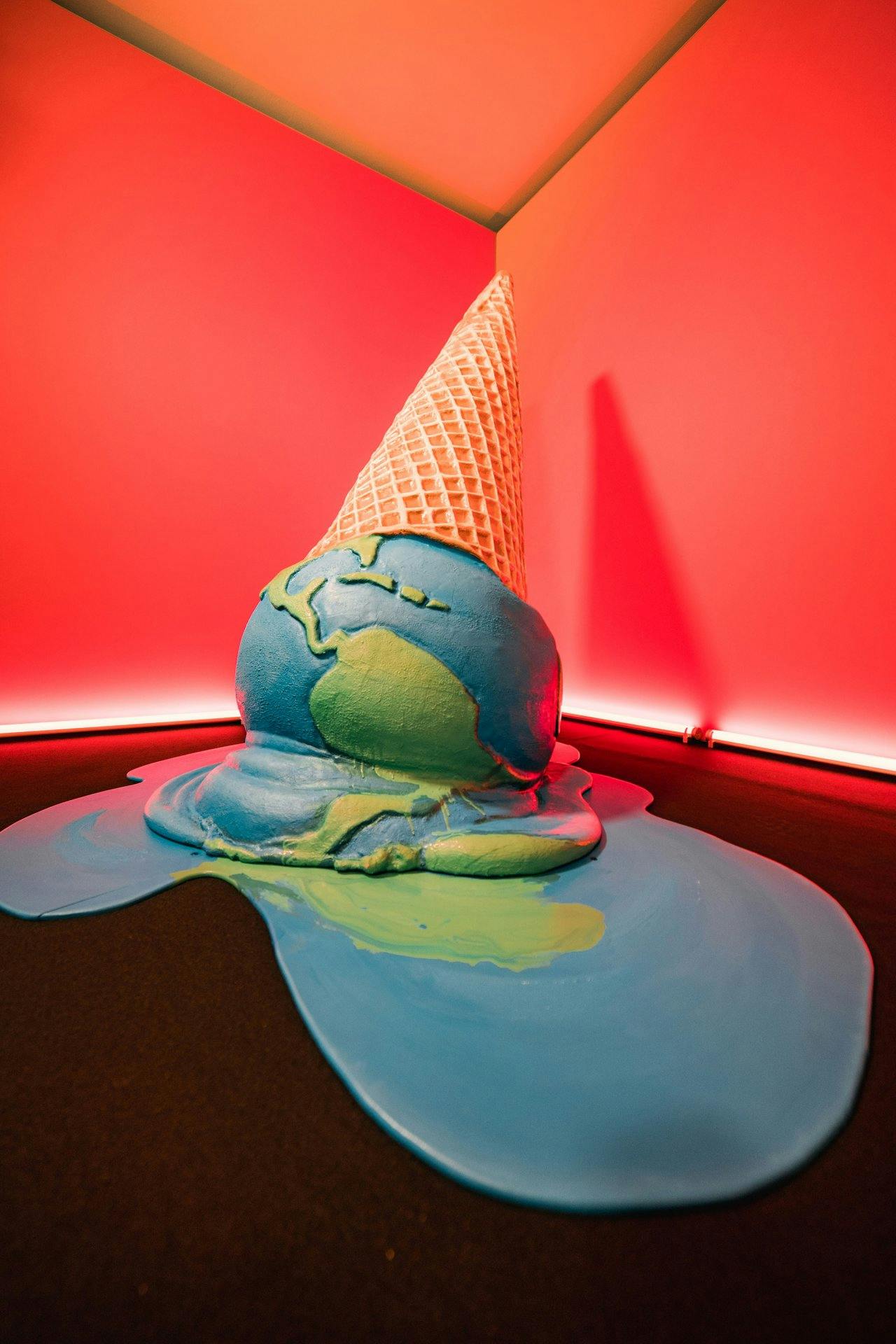 Viens découvrir les chambres «NOUSSOMMESLEFUTUR» qui informent sur les différentes problématiques environnementales et les bons gestes à adopter!