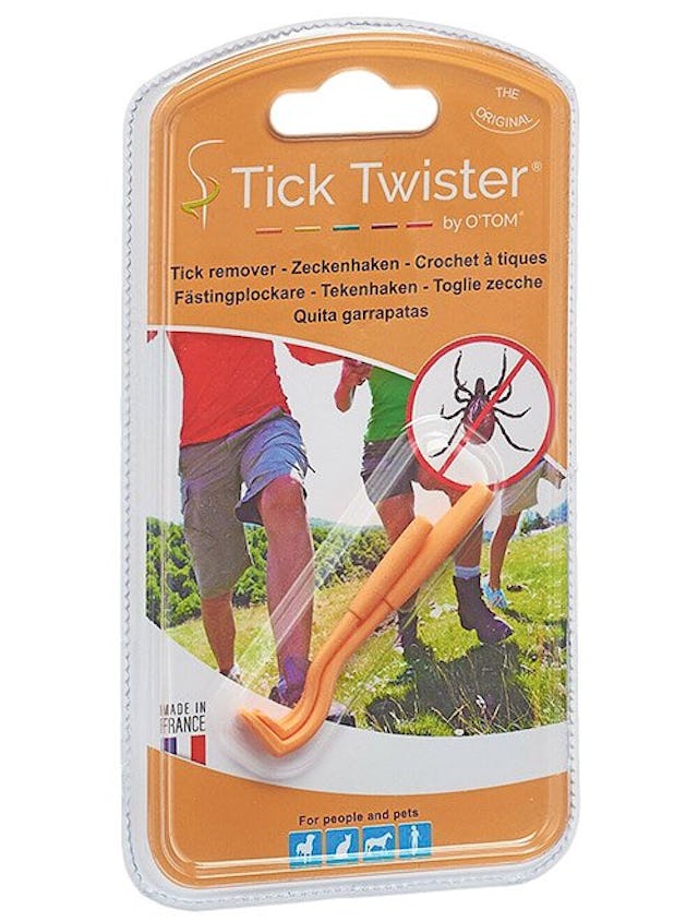 Tique, et toc! Pince à tique Tick Twister, 9 fr. 90, pharmacies Coop Vitality.