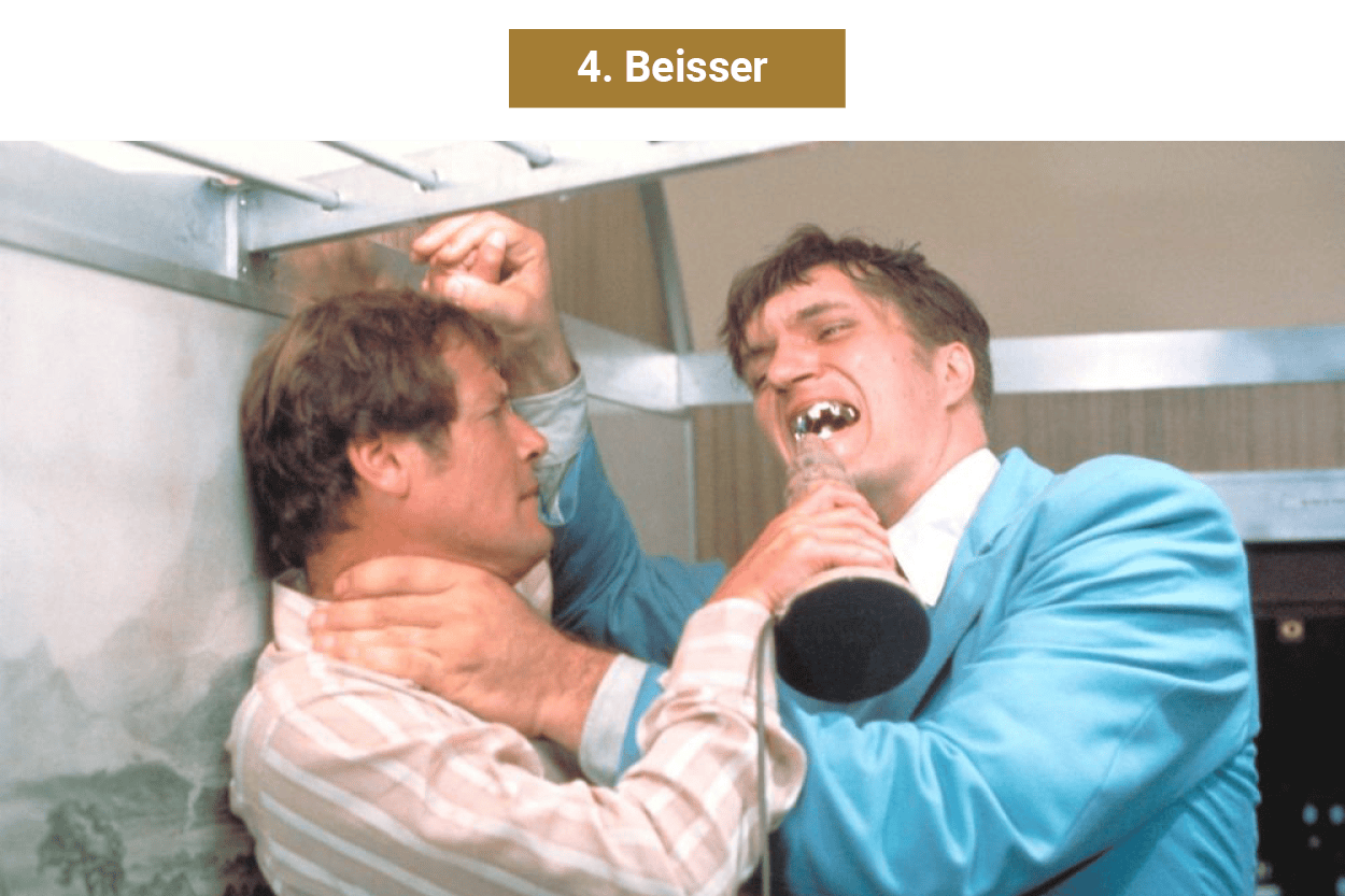 Natürlich gibt es nicht nur Fieslinge zwischen Genie und Wahnsinn. Es braucht auch Männer (oder Frauen) fürs Grobe. Stellvertretend für alle Handlager...