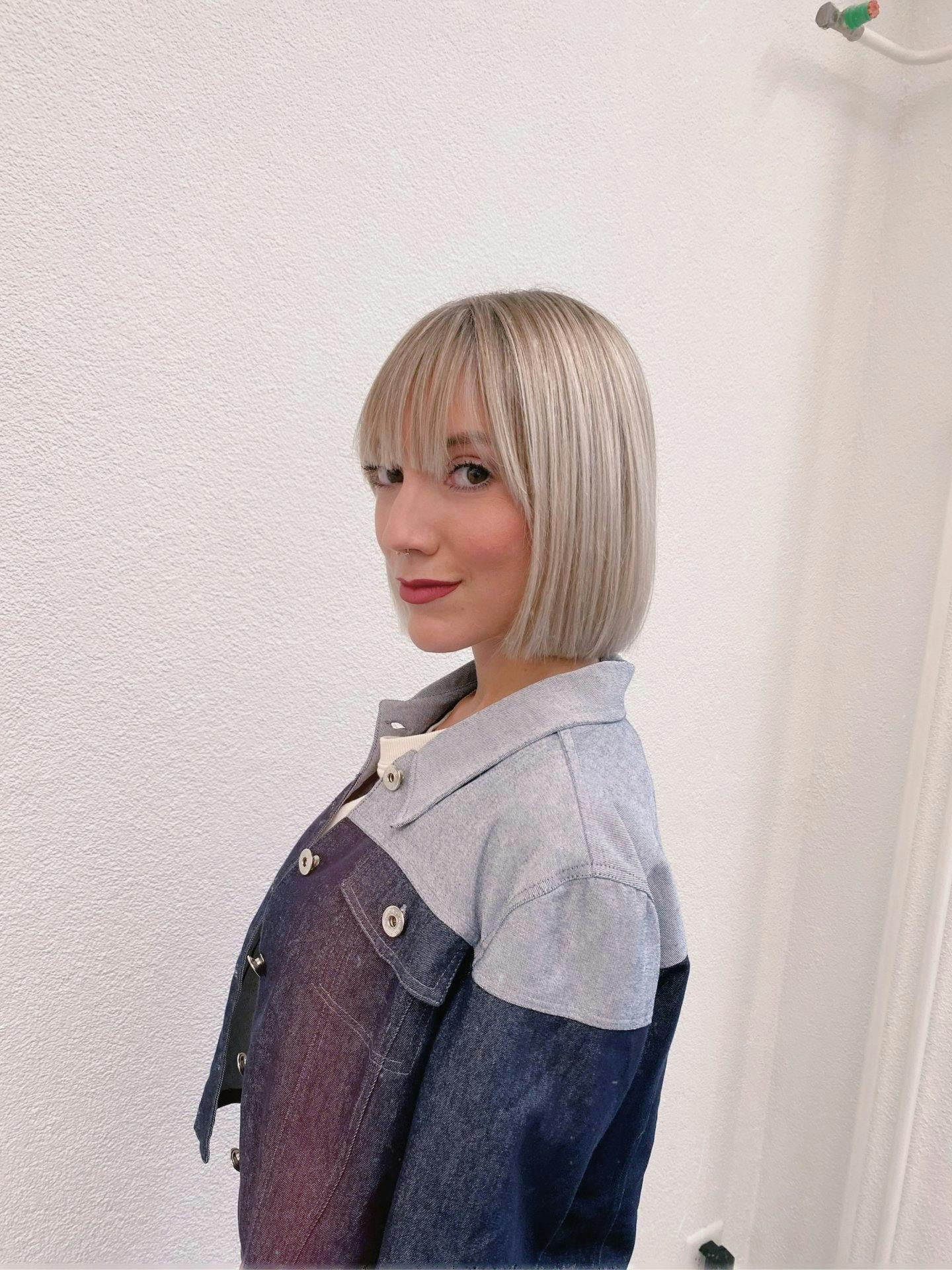 Céline, de Berne, a redécouvert le MASQUE ÉCLAT ARGENTÉ de RAUSCH.