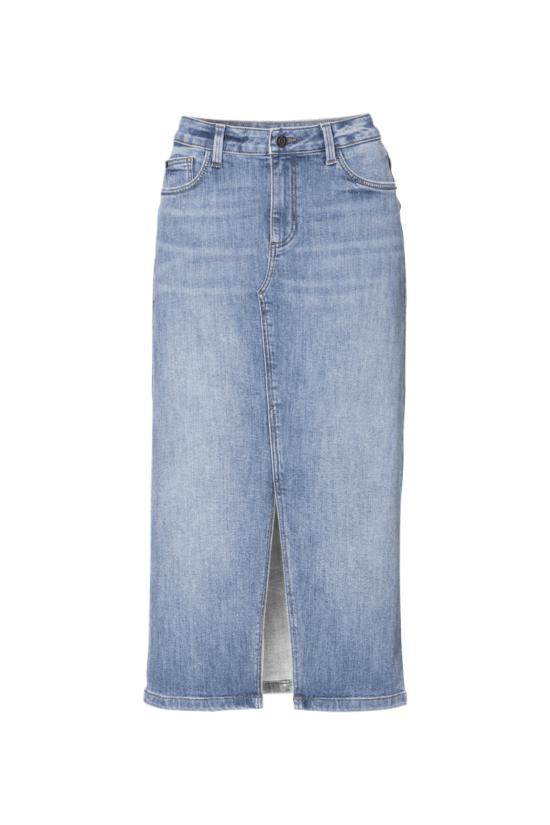 Tu pourrais bien rapidement ne plus pouvoir te séparer de cette jupe en denim durable: jupe, 29.95 francs,