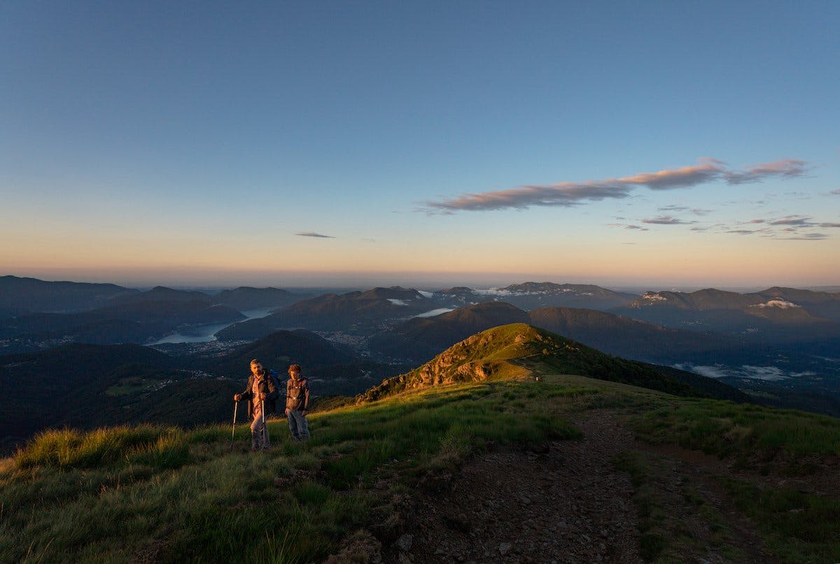Unzählige Wanderungen rund um Lugano bieten eine wunderbare Sicht auf die Seen.