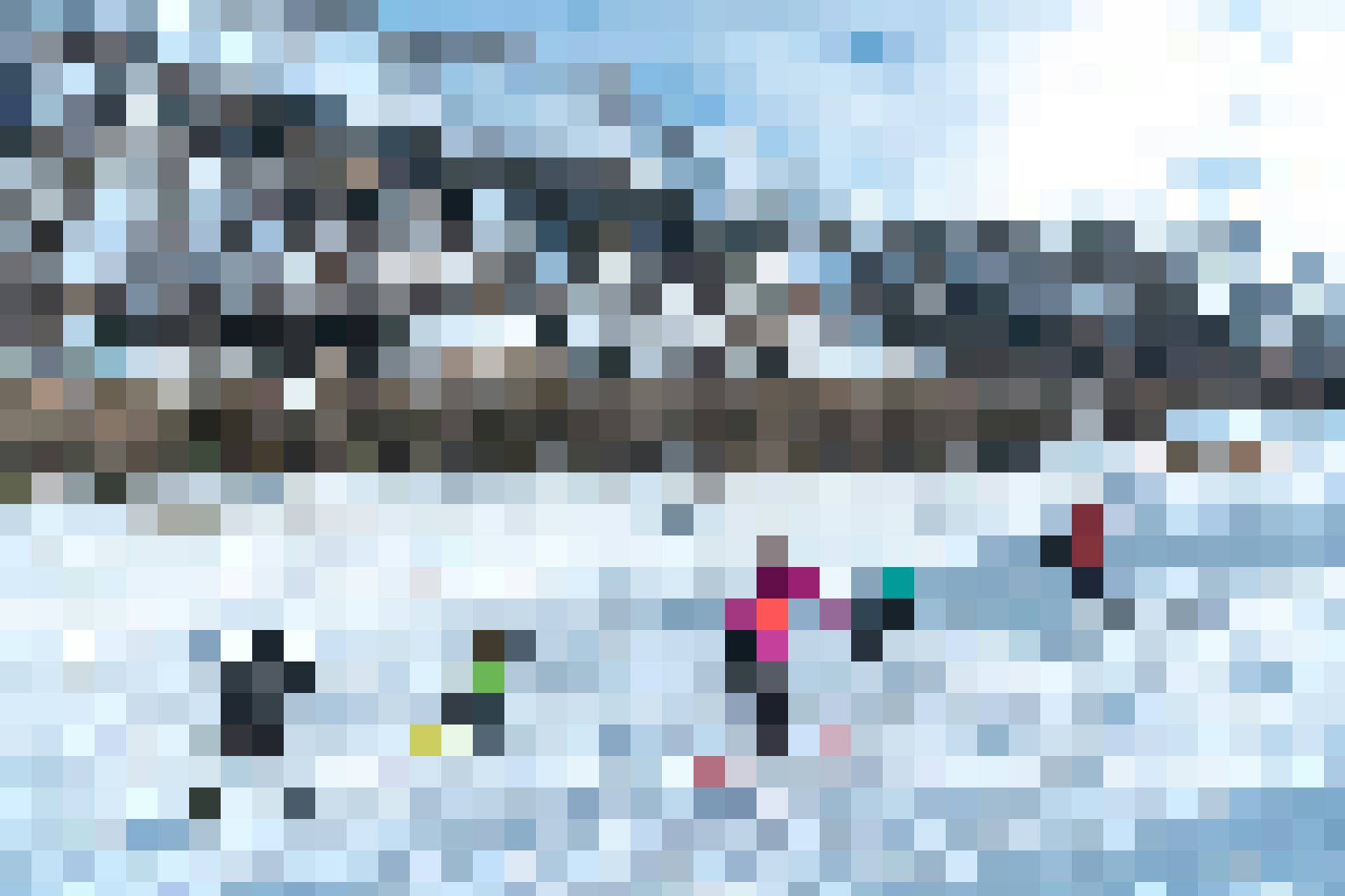 In Pontresina trainieren die Gäste auf einem Teil der Engadin-Skimarathon-Strecke.