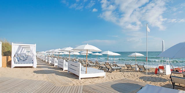 Traumhafte Strände: «Masseria Torre Coccaro» mit Beachclub und 9-Loch-Golfplatz.