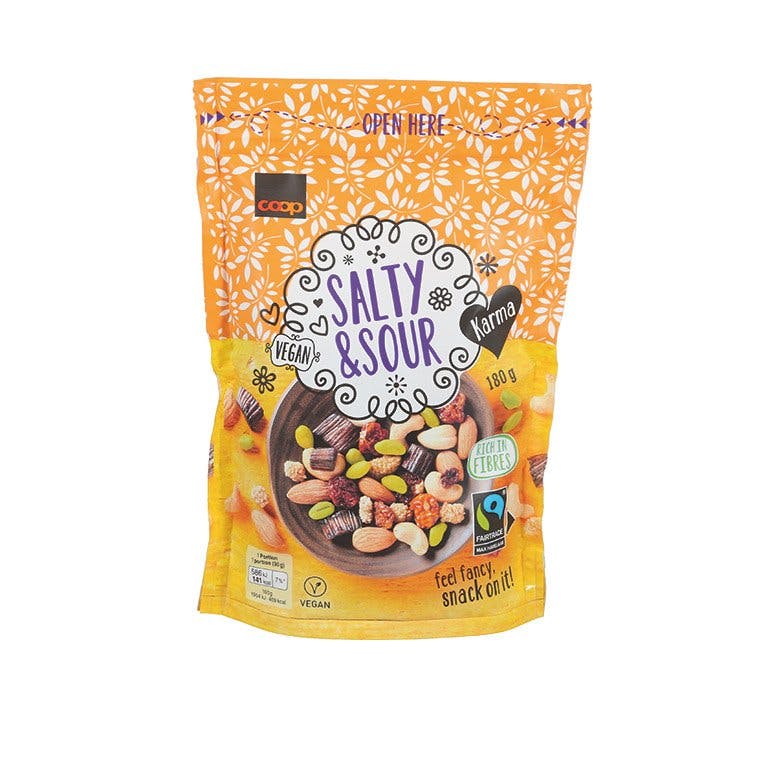 Da sgranocchiare: Karma Salty & Sour Fairtrade, 
fr. 5.50/180 g, nei punti vendita Coop selezionati.