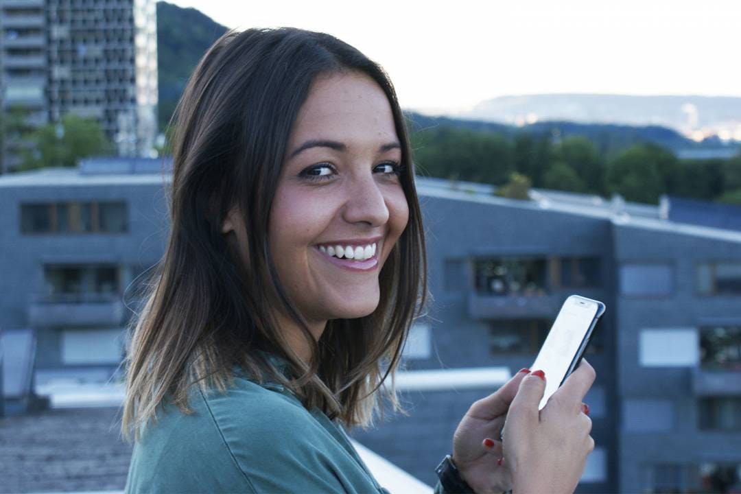 «Lorsque j’ai demandé mon premier versement de cashback, le lendemain, j’ai reçu 820 francs sur mon compte bancaire.» - Valentina, utilisatrice de Rab...