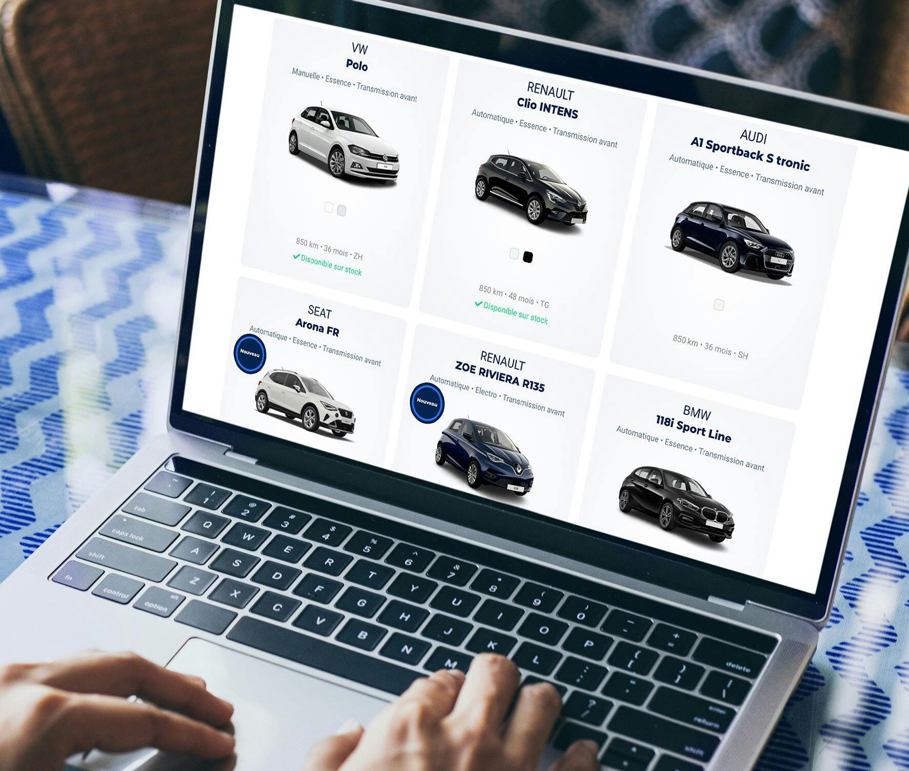 Les clients peuvent choisir leur nouvelle voiture parmi plus de 30 modèles de différentes marques.