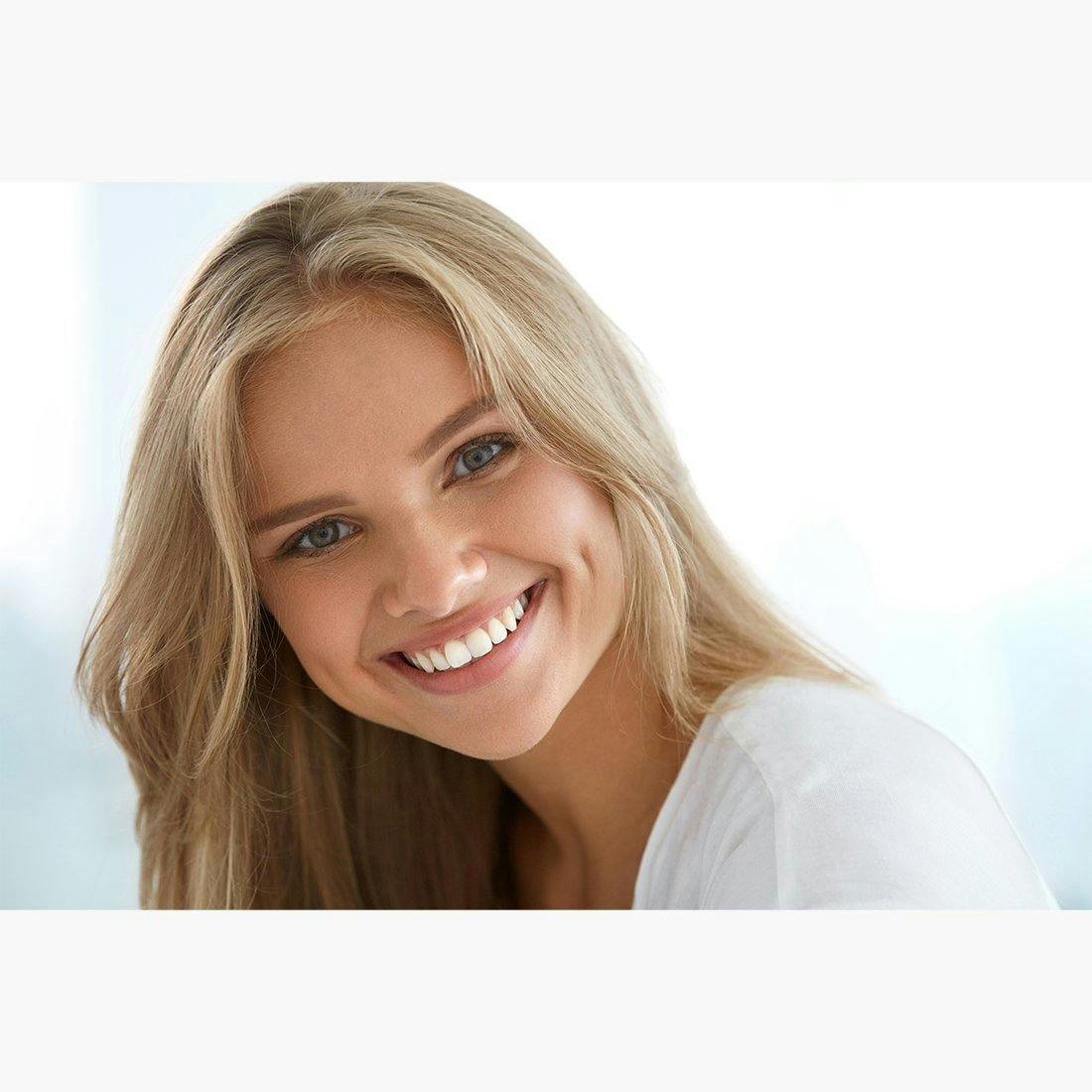 Der beeindruckende Effekt des Sprays hält auch bei Schwitzen und Regen während des ganzen Tages.