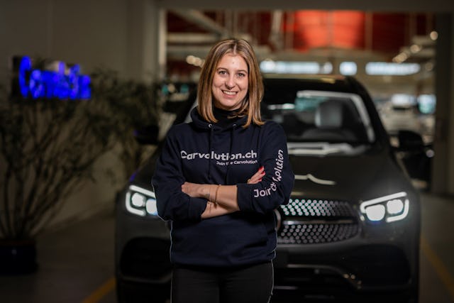 Mitgründerin von Carvolution, Léa Miggiano, kennt die Vorteile des Auto-Abos.