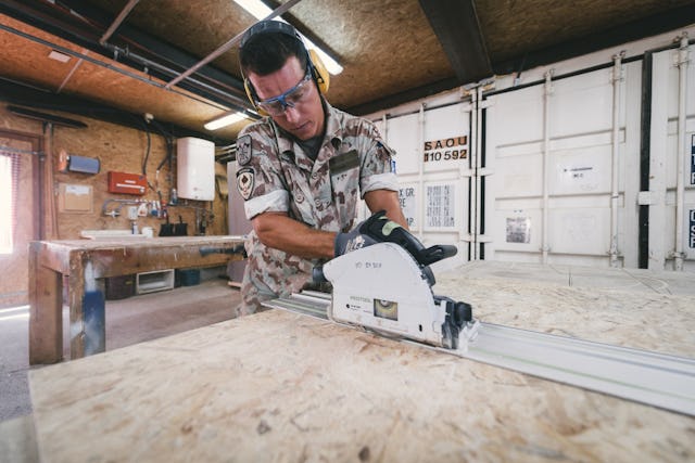 Donne un nouveau sens à ta carrière en t'engageant pour la promotion de la paix.