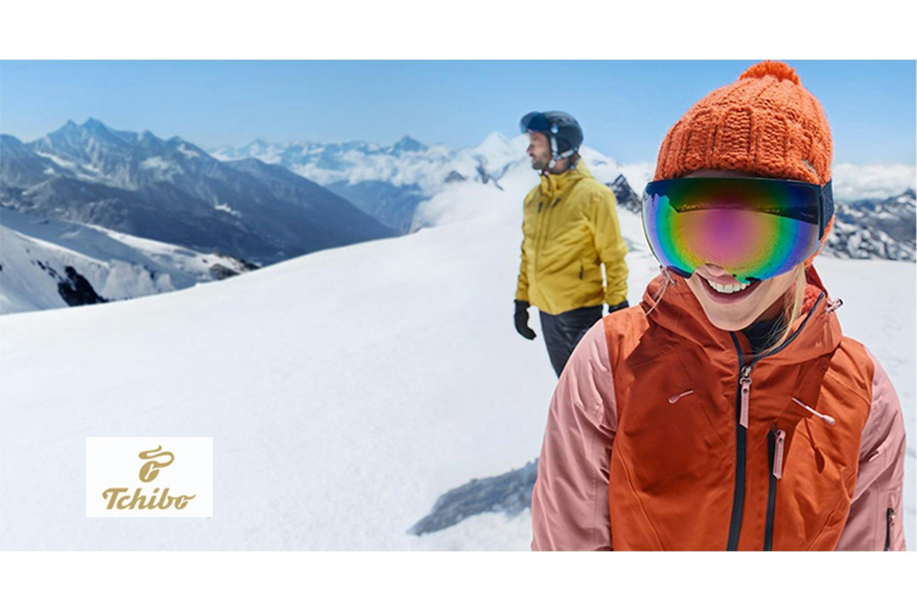 10 Prozent Rabatt bei Tchibo: Modische und funktionale Skimode für die ganze Familie gibts jetzt bei Tchibo 10 Prozent günstiger.