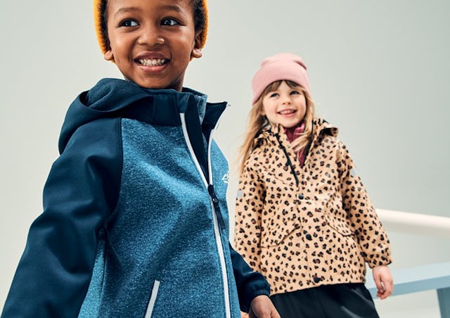 H&M propose un vaste choix de vêtements outdoor pour l’hiver.