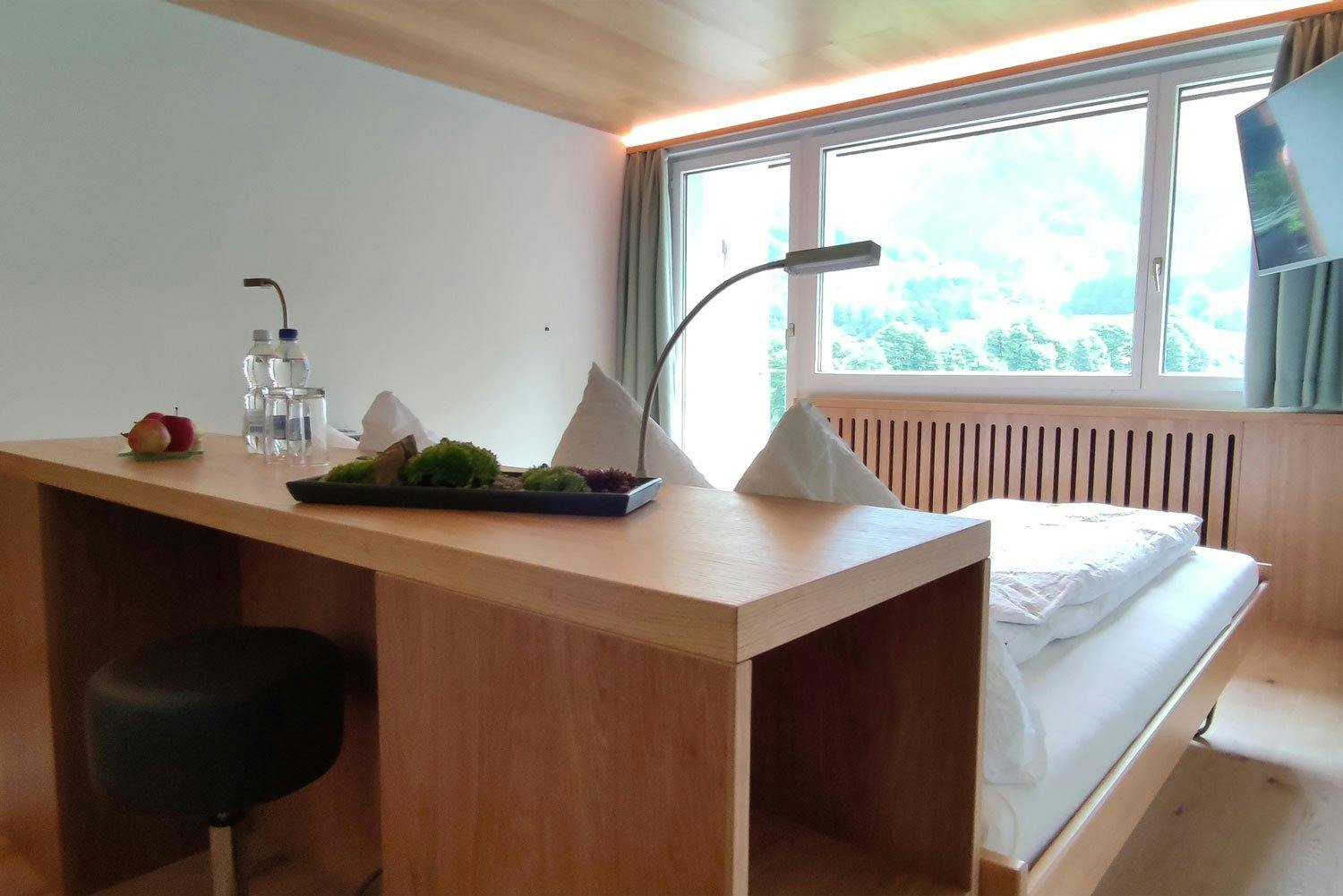 Es erwartet die Gewinnerin oder den Gewinner im Hotel Elmer ein gemütliches Zimmer inklusive Halbpension.