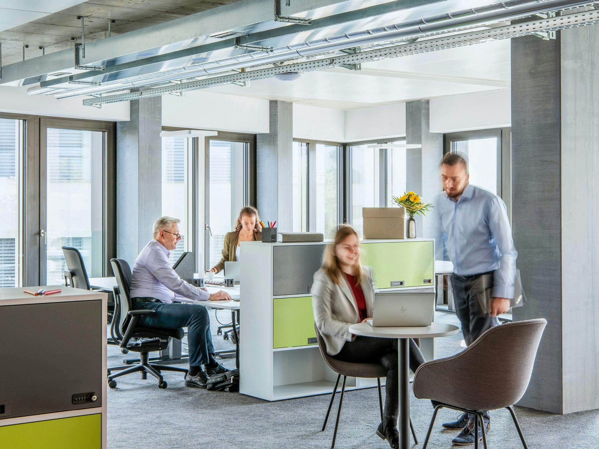 Komplett möbliert – Sie können direkt loslegen .