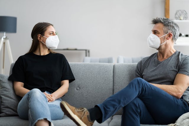 FFP2-Masken mit perfekter Passform schützen sogar auf kürzeste Distanz zu fast 100%.