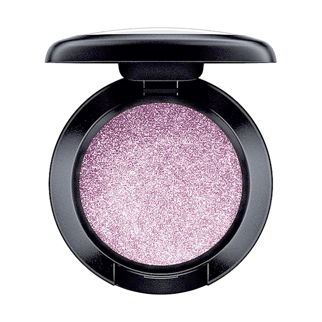 Fard MAC Dazzleshadow,
teinte Say it isn’t so, 31 francs,
Import Parfumerie