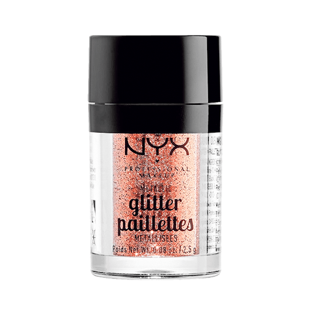 Paillettes Metallic glitter
de NYX Professional Makeup,
9.90 francs, Import Parfumerie