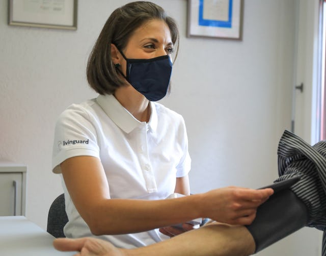 Die Livinguard-Masken  verfügen über die gleiche Zertifizierung wie herkömmliche OP-Masken. Die Livinguard-Masken  verfügen über die gleiche Zertifizierung wie herkömmliche OP-Masken.