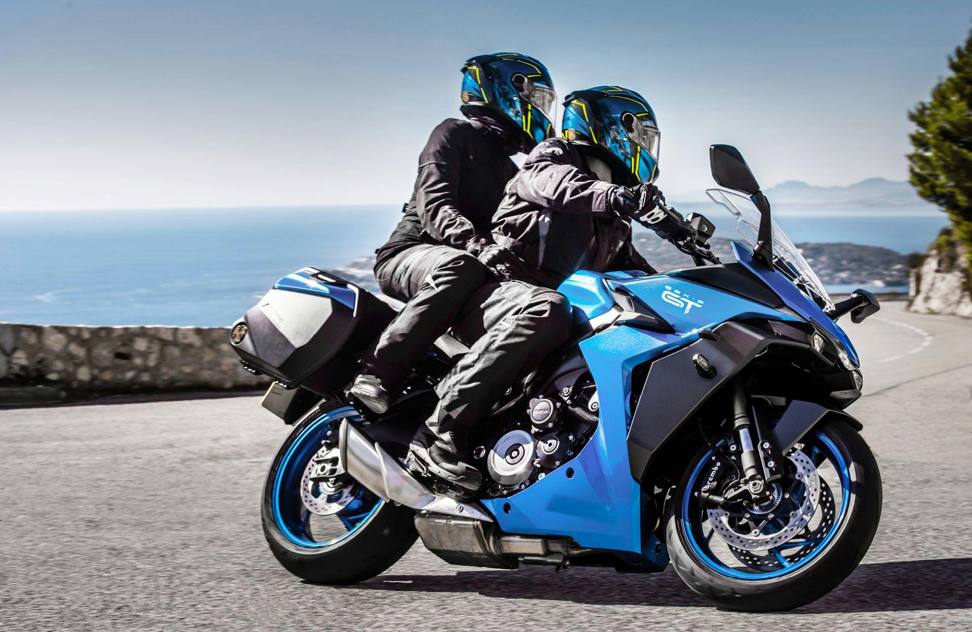 Les accessoires d'origine permettent d'individualiser et de personnaliser la GSX-S1000GT de manière amusante et pratique.